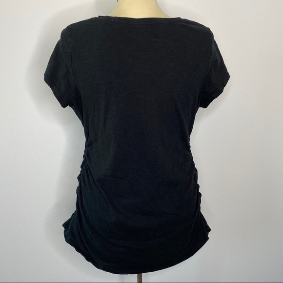 Liz Lange Maternity Black Short Sleeve Top - Picture 2 of 5